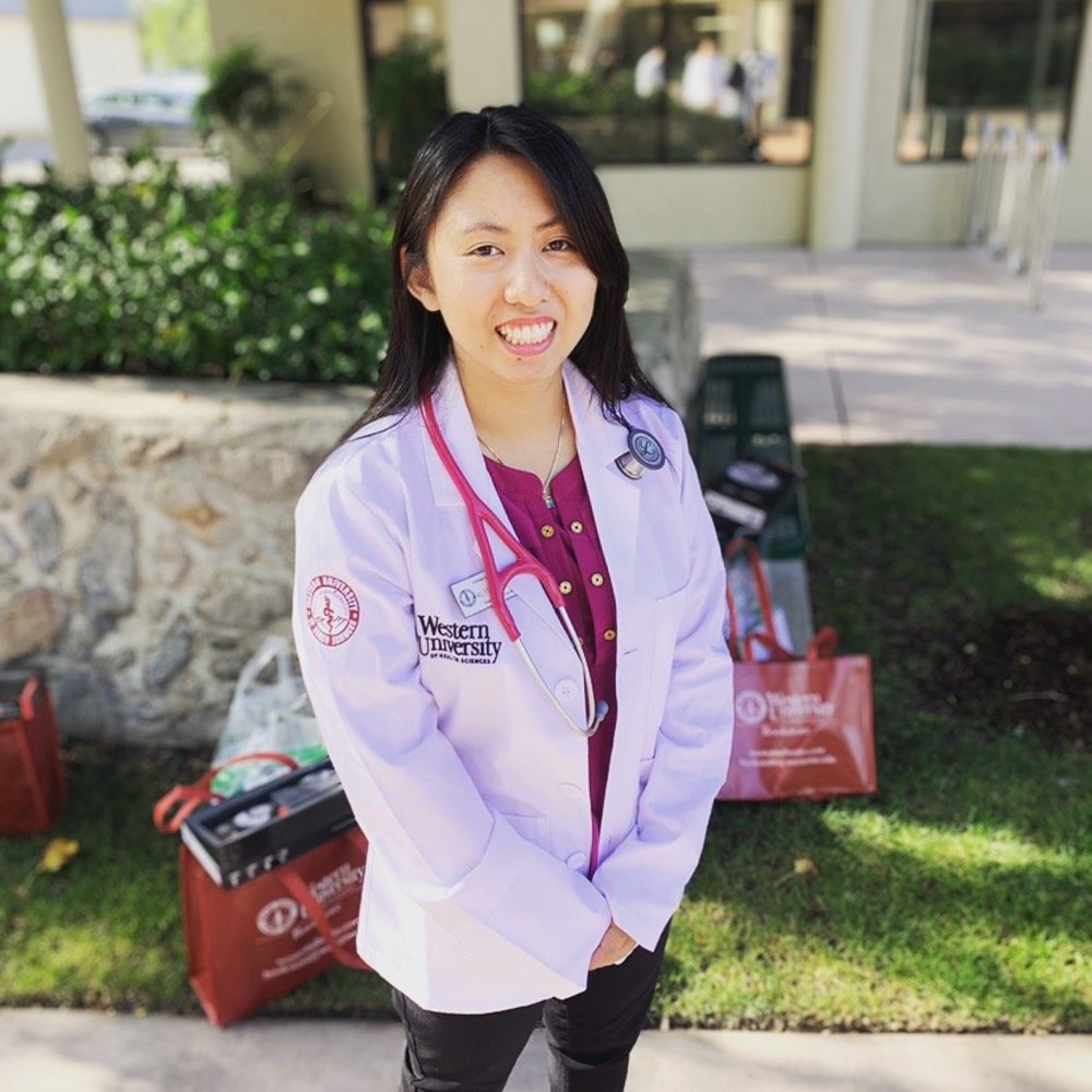 Meet your Posher, Alyssa